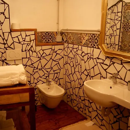 Un Coccodrillo A Frassino 3*