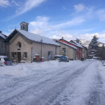 Frühstückspension Un Coccodrillo A Frassino 3*