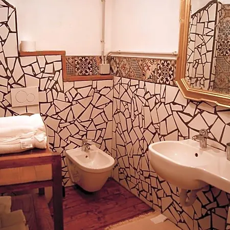 Un Coccodrillo A Frassino Bed and breakfast Calizzano